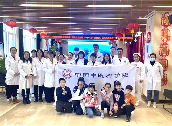 中國中醫(yī)科學院眼科醫(yī)院舉辦多學科聯(lián)合進社區(qū)義診活動